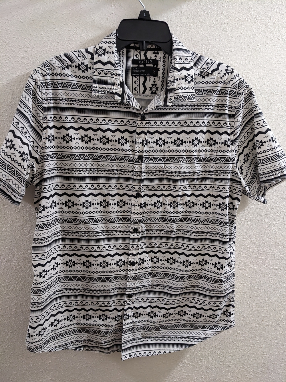 Cactus Black & White Geometric Short-Sleeve Button-Down Shirt